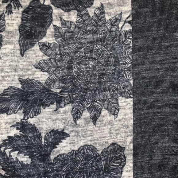 Papillon Blanc size L grey & grey floral block print long sleeve knit dress - Picture 10 of 12